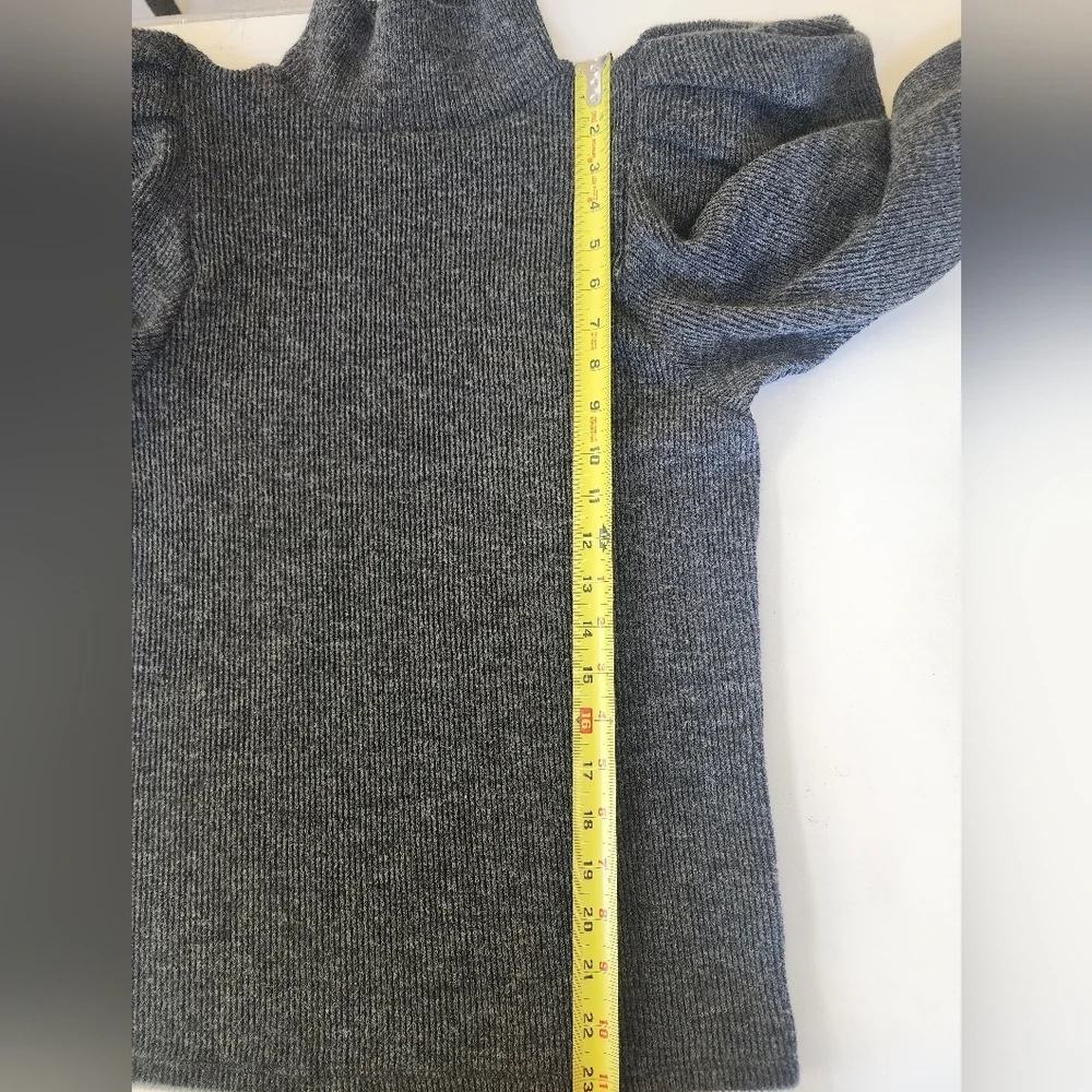 NWT Express Mock-Neck Gigot Sleeve Top - Heather Grey - XS - Sophisticated